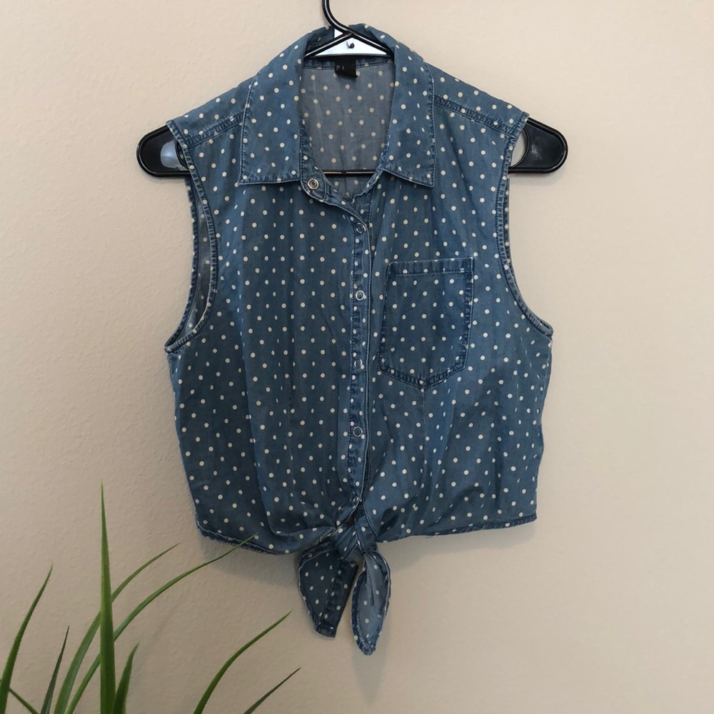 Forever 21 Cropped Chambray Tank Top